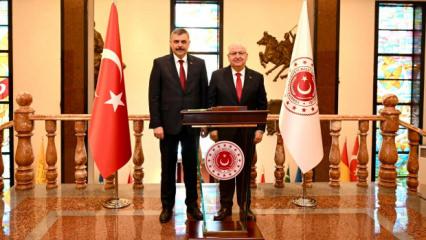 İ&ccedil;işleri ve Mill&icirc; Savunma bakanlarından g&uuml;venlik zirvesi