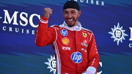 Lewis Hamilton'dan İspanya'da muhteşem zafer