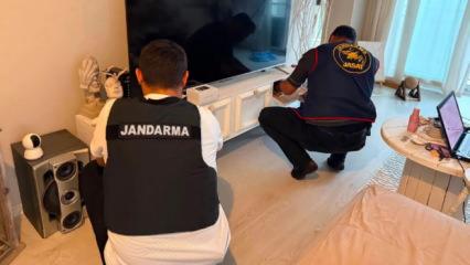 MİT koordinesinde iki ilde operasyon! Kredi kartı şebekesi &ccedil;&ouml;kertildi