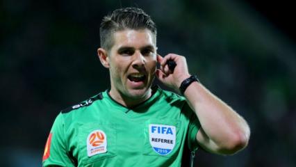 D&uuml;nyanın konuştuğu skandal hareket i&ccedil;in FIFA'dan &ccedil;ok tartışılacak karar!