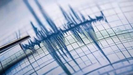 Endonezya sarsıldı! Şiddetli deprem!