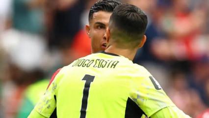 Ronaldo &ccedil;ıldırdı! Takım arkadaşıyla tartıştı