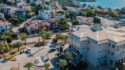 Son Dakika: Seferihisar Belediyesi'ne "r&uuml;şvet" operasyonu! &Ccedil;ok sayıda g&ouml;zaltı