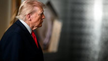 Tarihi g&ouml;r&uuml;şmeler devam ederken Trump'tan son dakika resti!