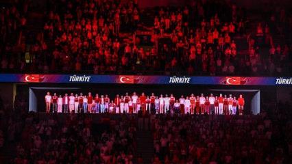 Vodafone&rsquo;dan Voleybol Milletler Ligi&rsquo;nde millilere hologram trib&uuml;nden destek
