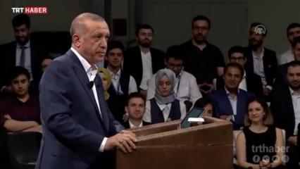 Ronaldo mu Messi mi ? Cumhurbaşkanı Erdoğan'dan tarihe ge&ccedil;ecek cevap