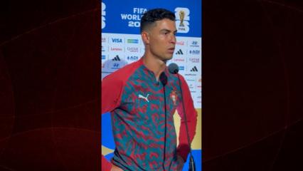 Ronaldo kendisine sorulan Messi sorıularını dinlemiyor bile!