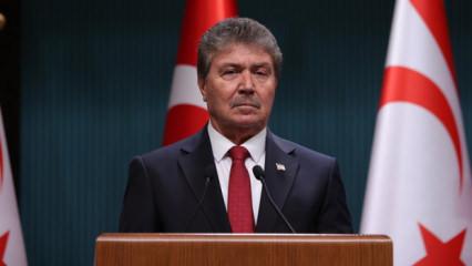 KKTC Başbakanı: Ne toprak veriyoruz, ne vatanımızdan vazge&ccedil;iyoruz