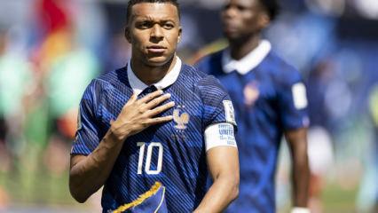 Mbappe'den Messi ve Ronaldo s&ouml;zleri! 'T&uuml;m zamanların en iyisi olarak g&ouml;r&uuml;yorum'