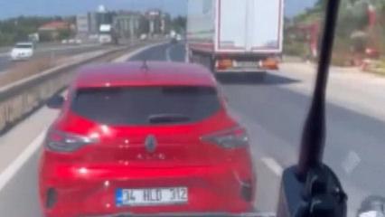 Silivri'de ambulansa yol vermeyen s&uuml;r&uuml;c&uuml; kamerada