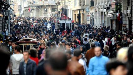 T&uuml;rkiye'deki yabancı n&uuml;fusu belli oldu! İşte dikkat &ccedil;eken tablo