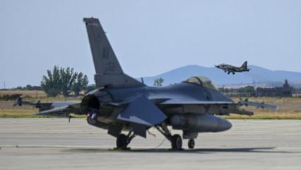 ABD askeri u&ccedil;akları Bulgaristan'dan ayrıldı