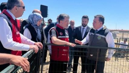 Bakanlıktan 1600 &uuml;reticiye 160 bin k&uuml;&ccedil;&uuml;kbaş hayvan desteği