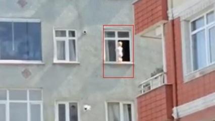 Esenler'de pencereye &ccedil;ıkan bebek y&uuml;rekleri ağza getirdi