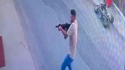 Muğla'da sevgilisinin &ccedil;alıştığı işletmeye t&uuml;fekle saldırdı: Dehşet anları kamerada