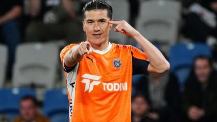 S&uuml;per Lig'de gol kralı oldu! Başakşehir bonservisini aldı