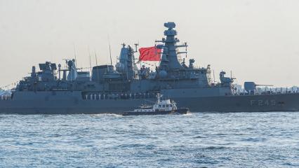 TCG Oru&ccedil;reis, New York Limanı'na demir attı