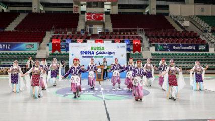 Bursa'da 30 bin &ccedil;ocuk yazı sporla ge&ccedil;irecek
