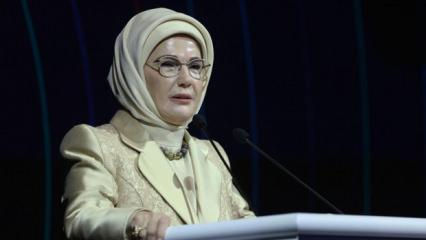 Emine Erdoğan, Srebrenitsa Soykırımı'nda hayatını kaybedenleri andı