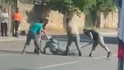Gebze'de trafikte dehşet: 4 kişi, 1 kişiyi ara&ccedil;tan indirip sopalarla &ouml;ld&uuml;resiye d&ouml;vd&uuml;