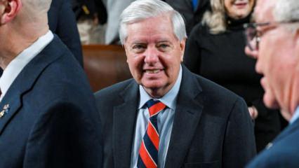 Graham'ın &ouml;l&uuml;m&uuml;n&uuml; sevin&ccedil;le karşıladılar! 'M&uuml;jde' diye duyurdu