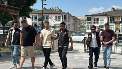 İhra&ccedil; edilen &ouml;ğretmen uyuşturucu ticaretinden tutuklandı