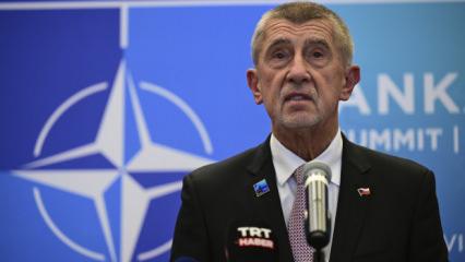 NATO yemeğinde g&uuml;ndem savunma değil futbol ve Haaland oldu