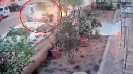 &Ouml;nce tartıştı, sonra arabayla kapıya sıkıştırdı! Dehşet anları kamerada