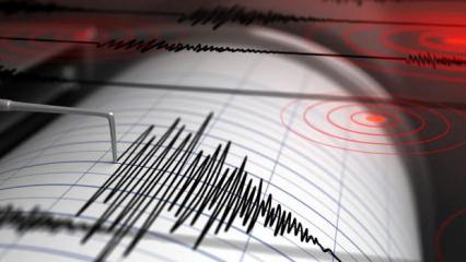  Sivas'ta korkutan deprem