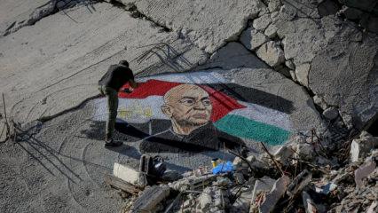 S&ouml;zleriyle Gazze halkının g&ouml;nl&uuml;ne taht kurdu! Resmini enkaza kazıdılar