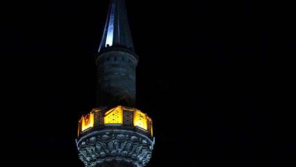 81 ilde minarelerden sela okundu: 90 bin camide aynı anda...