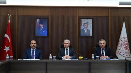 Vali Akın ve Başkan Altay LGS şampiyonları ile buluştu 