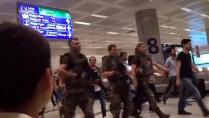 "Adamsınız adam!": 15 Temmuz gecesi havalimanında duygu dolu anlar yeniden g&uuml;ndem oldu