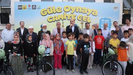 Başkan Altay her sabah camileri dolduran &ccedil;ocuklarla buluştu