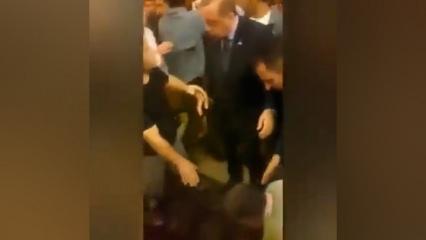 Başkan Erdoğan o s&ouml;zleri duydu, alnından &ouml;pt&uuml;: "Senin adını sayıklıyor"