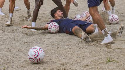 Kumda başlayan Trabzonspor idmanı denizde bitti