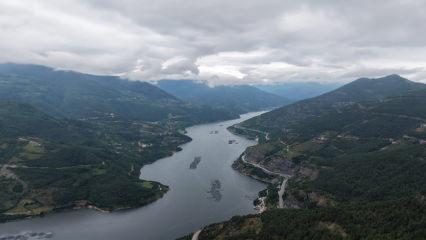 Norve&ccedil; değil Artvin! &Ccedil;oruh Vadisi&rsquo;nin eşsiz g&uuml;zelliği hayran bıraktı