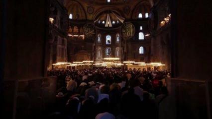 AK Parti'den Ayasofya'nın ibadete a&ccedil;ılışının 6. yılına &ouml;zel paylaşım