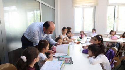 Başkan Altay: &Ccedil;ocuklarımız, cıvıl cıvıl bir yaz ge&ccedil;iriyor
