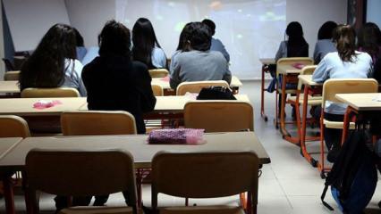 Bir sınıfta 4 &ouml;ğretmen değişince KDK devreye girdi