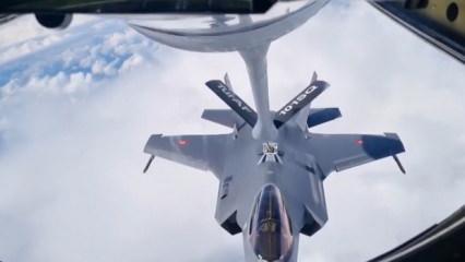 Danimarka'nın F-35 u&ccedil;ağına havada yakıt ikmali