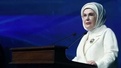 Emine Erdoğan Van G&ouml;l&uuml; Havzası koruma &ccedil;alışmaları i&ccedil;in Sıfır Atık Vakfı'na teşekk&uuml;r etti