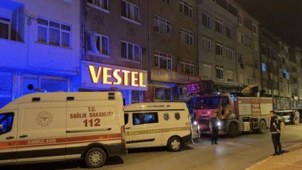 Eşinin boğazını keserek &ouml;ld&uuml;rd&uuml;