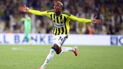 Fenerbah&ccedil;e'de sezonun ilk gol&uuml; Talisca'dan