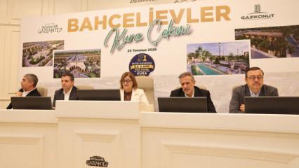 Bah&ccedil;elievler Projesi&rsquo;nin ilk kura &ccedil;ekimi noter huzurunda yapıldı