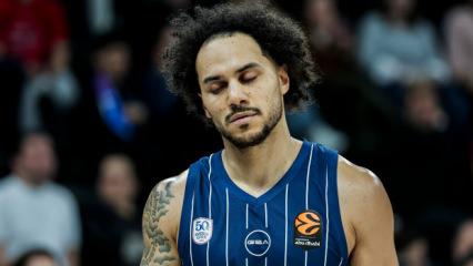 Shane Larkin'den Anadolu Efes'e sitem dolu s&ouml;zler