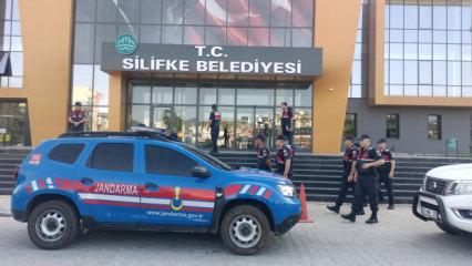 Silifke Belediyesine y&ouml;nelik soruşturmada CHP'li meclis &uuml;yesi tutuklandı