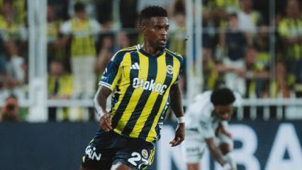 Kural k&ouml;şeye sıkıştırdı! Mourinho'nun getirdiği yıldıza yol g&ouml;r&uuml;nd&uuml;