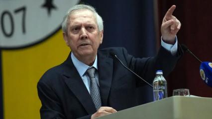 Aziz Yıldırım Fenerbah&ccedil;e Divan Kurulu'nda eski y&ouml;neticiyle tartıştı!