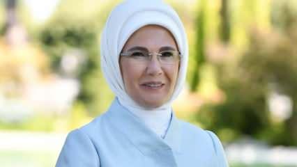 Emine Erdoğan Filenin Sultanlarını kutladı